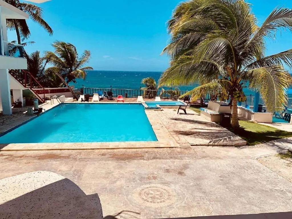 Ventana Va1C At Arecibo 681 Ocean Drive Apartment